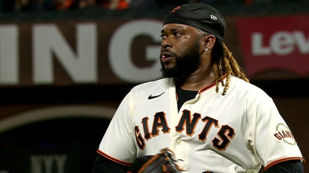 El dominicano Johnny Cueto pasa a los Marlins