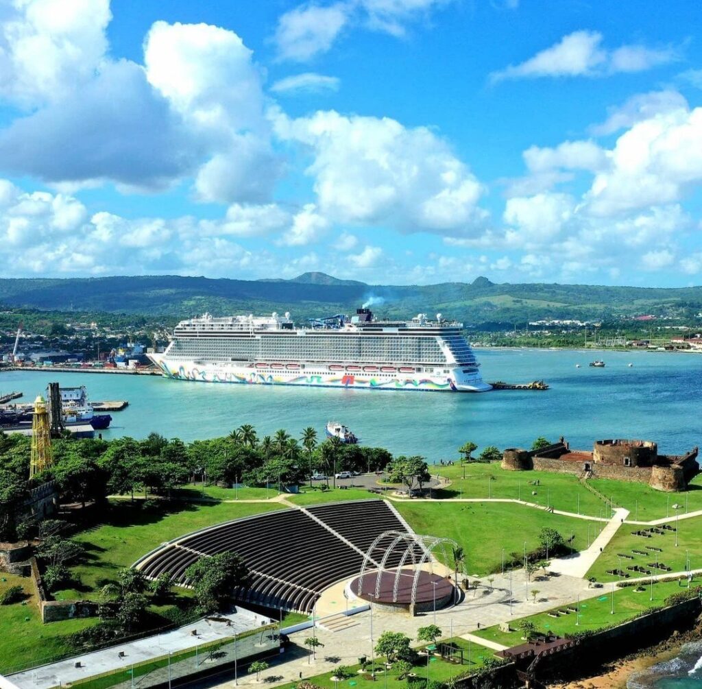 Puerto Plata: recibe cinco cruceros con 25,882 visitantes en un día