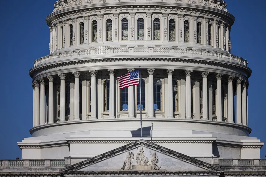 Cámara de Representantes de EEUU aprueba plan temporal de presupuesto