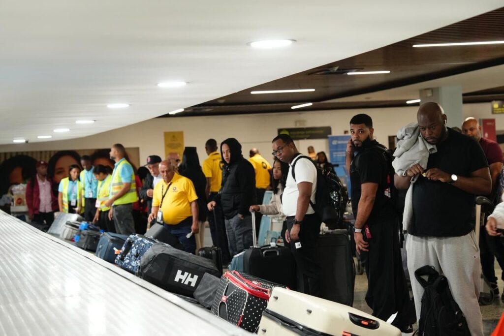 RD: Aduanas fija en US$5,500 la gracia navideña a viajeros